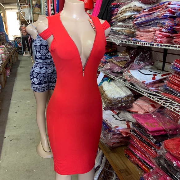 womanfashion Sexy Cold shoulder dress - Picture 5 of 7